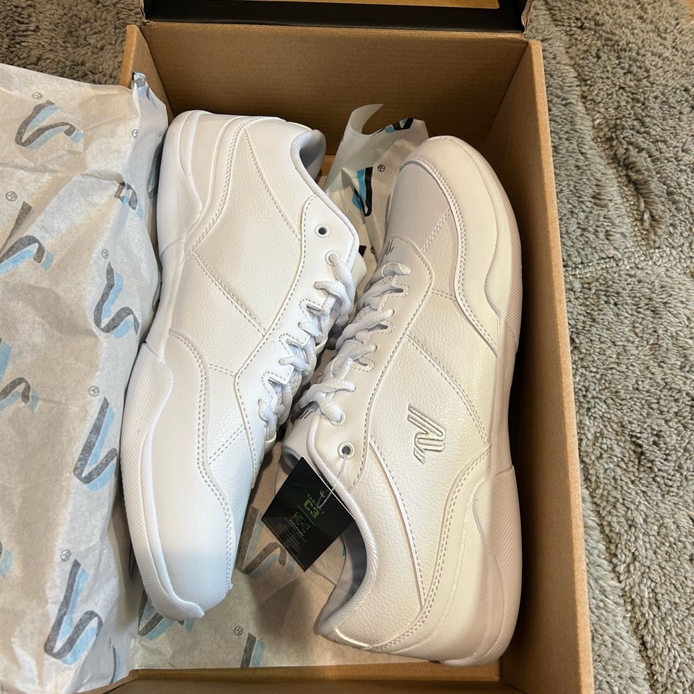 Varsity Cheer White Women’s Shoes